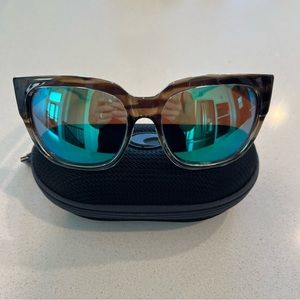 Costa Women’s Waterwomen 2 with Green lenses
